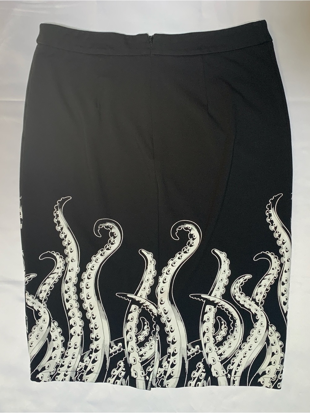 Sourpuss Black Pencil Skirt with White Octopus Tentacle Print - Picture 5 of 9